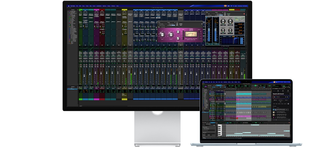 Studio Display a notebook Mac se zobrazenou relací v Pro Tools s integrací funkce Splice
