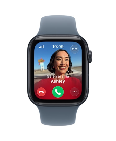 Apple Watch SE 3, alüminyum kasa, gece yarısı renk, gelen arama, kişi fotoğrafı, arama kabul etme ve reddetme düğmeleri, sağ dış görünüm, Digital Crown, Spor Kordon, sis moru renk